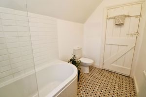 Hadleigh Road- click for photo gallery